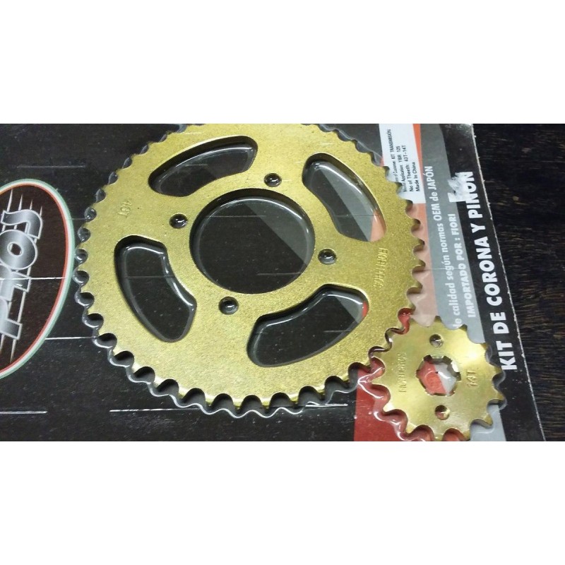 CORONA Y PIÑON YAMAHA YBR 125 43/14 DORADA