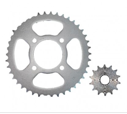 CORONA Y PIÑON SUZUKI GN 125- BENELLI 135 TNT  T-42- 14 428 JRS