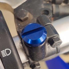 TAPON ESPEJO UNIVERSAL 10mm ROSCA DERECHA AZUL RB PARTS