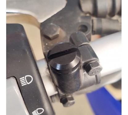 TAPON ESPEJO UNIVERSAL 10mm ROSCA DERECHA NEGRO RB PARTS