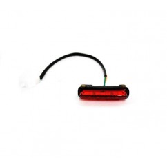 FARO TRASERO UNIVERSAL C-  LED ROJO