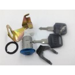 LLAVE ASIENTO SMASH-  BIZ CERRADURA (REPCOR)